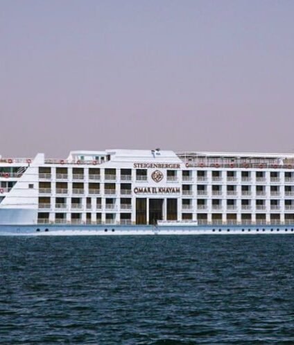 Steigenberger Omar El Khayam Lake Cruise