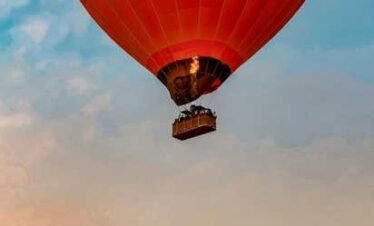 hot air balloon